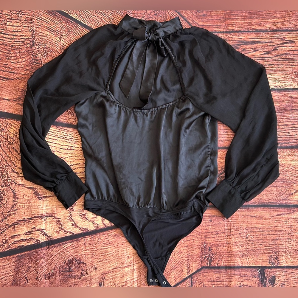 ABERCROMBIE & FITCH Black Silk Bodysuit Size Large - Picture 10 of 10